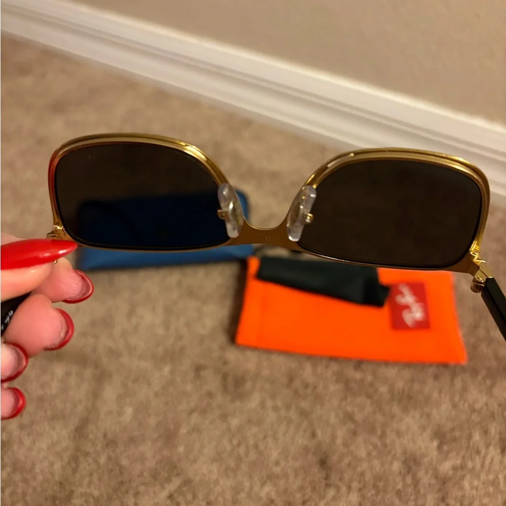 Ray-Ban Kid Black Polarized Sunglasses